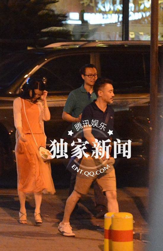 吳秀波桃花運不斷 深夜會靚麗神秘女