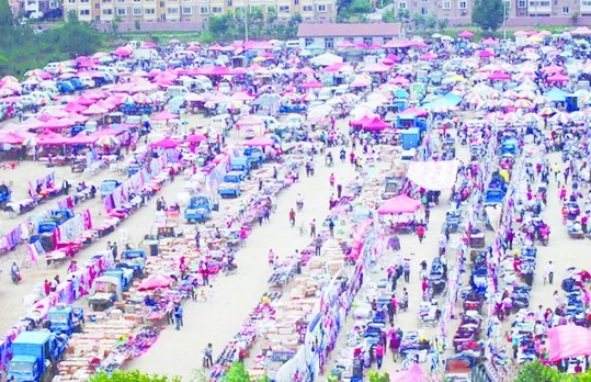 現(xiàn)在的辛安大集占地60余畝。