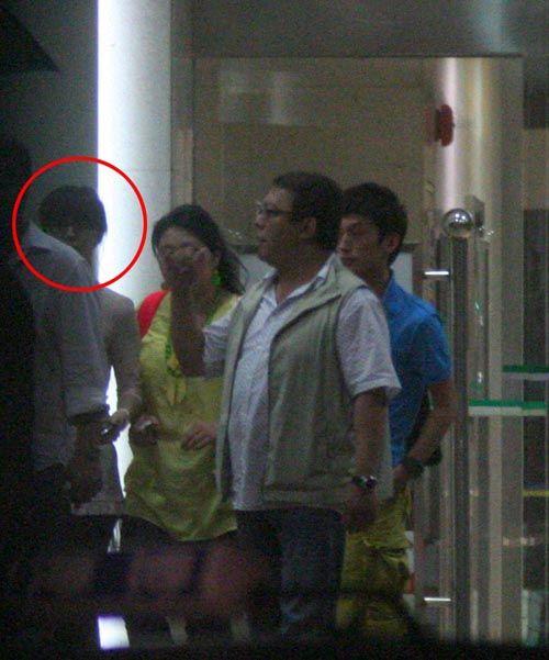 女星進(jìn)了夜店就狂放無限??！