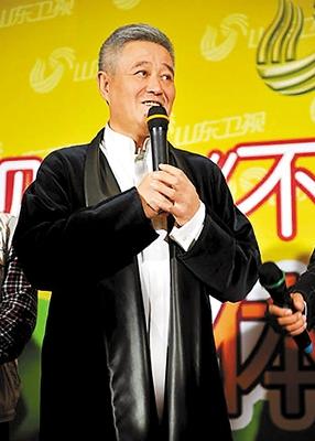 趙本山自曝腦袋里埋11個(gè)支架 稍微激動頭就暈