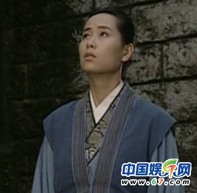 《新白娘子傳奇》經典穿幫照:小青笑場傷不起