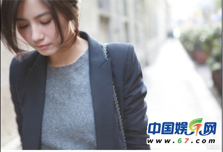 高圓圓海量街拍穿搭私照 網(wǎng)友：太有范兒了！