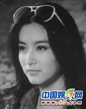 林青霞慶58歲生日 側(cè)身美照堪比當年