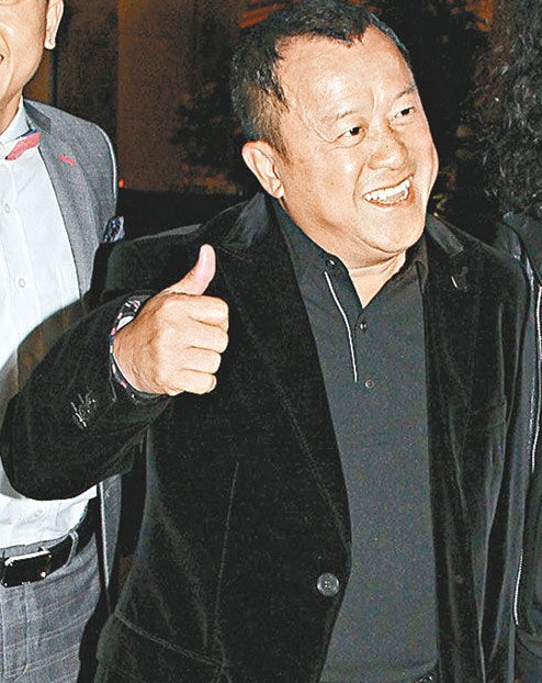 曾志偉前日歡天喜地出席婚宴，想不到會卷入是非。