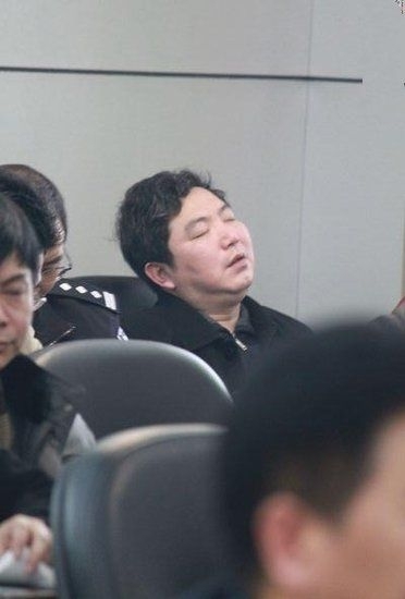 “會睡哥”，祁東縣司法局副局長趙勇平曾于去年一睡成名后被免職（半年后復(fù)職）