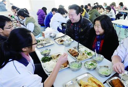 孩子們，你們午餐吃得好嗎？