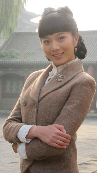 北影?；廊藞D譜 華妃蔣欣坎坷上位