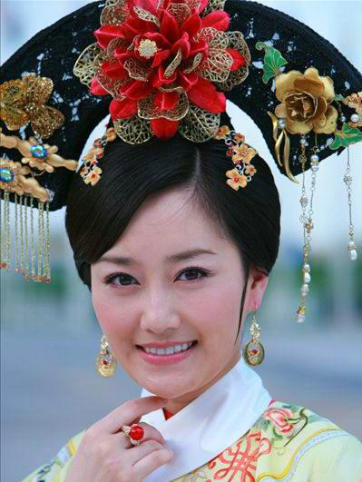 北影?；廊藞D譜 華妃蔣欣坎坷上位