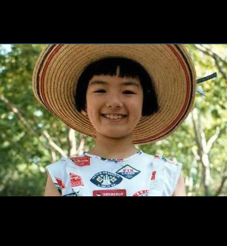 黃奕美國生女兒 入行13年認香港干爹 戀趙薇前男友
