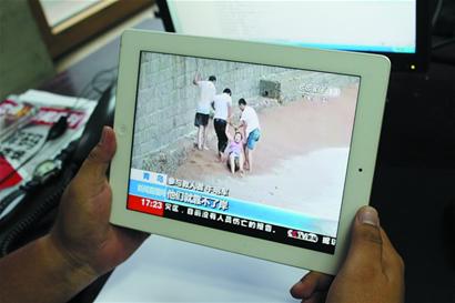 于佳、郭鵬飛、楊興魯昨在太平角一路救人礁石上再聚首 壯舉改變了他們的生活